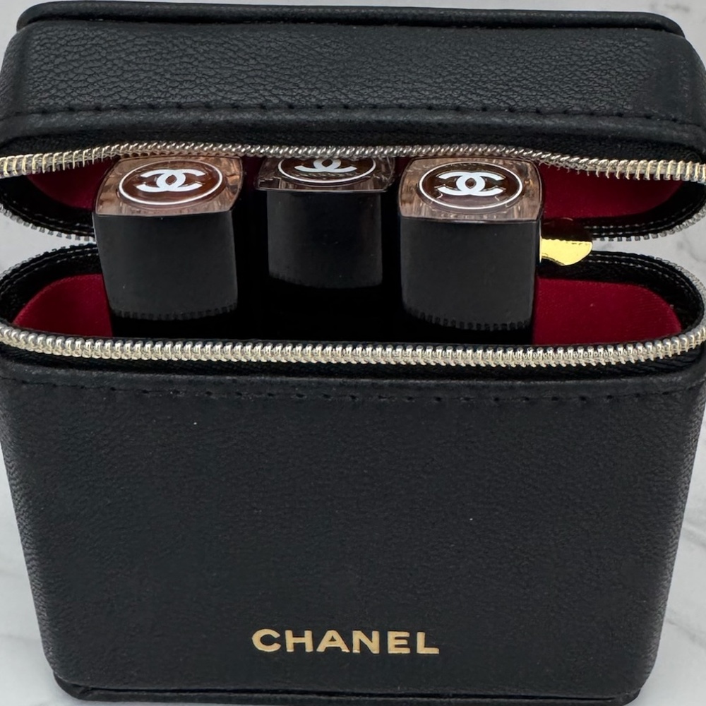 Chanel Lipstick Case with 3 New Rouge Coco Flash